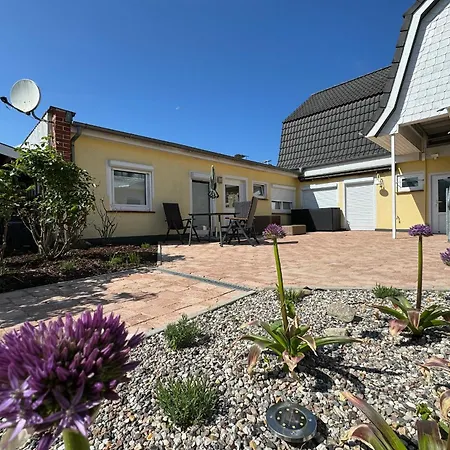 Haus Seemoewe Whg 1 Apartamento